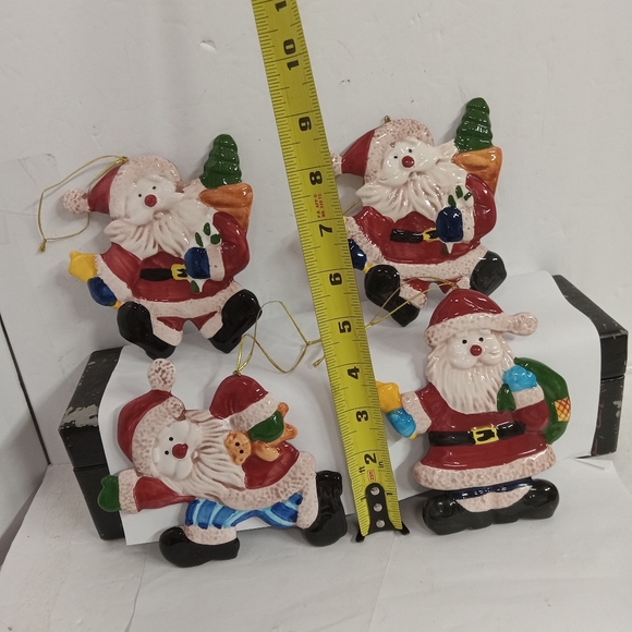 4 Santa-claus Handcrafted Ceramics Ornaments   large - Picture 3 of 4